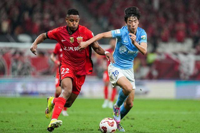 英雄联盟官网-包含上海海港迎英超关键赛,集结日队长鼓劲,震撼外界,球队文化再被提及的词条